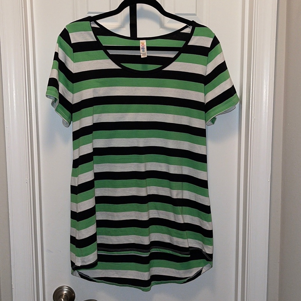 GUC LuLaRoe Perfect T Size L 14-16 Green Black White Stripes